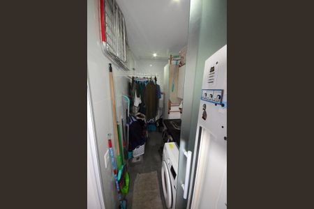 Apartamento à venda com 140m², 2 quartos e 2 vagasÁrea de Serviço