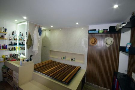 Apartamento à venda com 140m², 2 quartos e 2 vagasSuíte 2