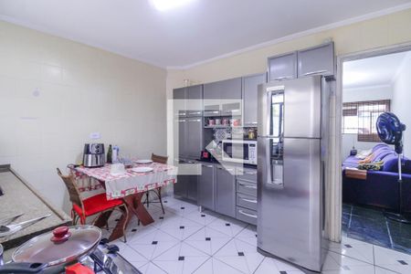 Casa à venda com 164m², 2 quartos e 1 vaga