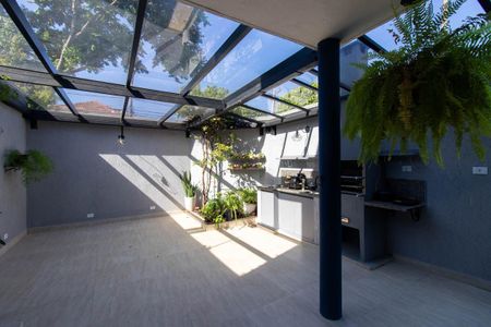 Casa à venda com 210m², 4 quartos e 3 vagasQuintal