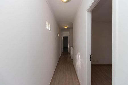 Casa à venda com 210m², 4 quartos e 3 vagasCorredor dos Quartos