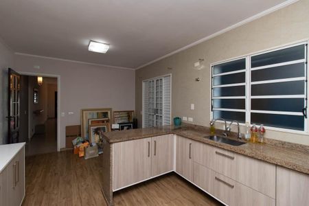 Casa à venda com 210m², 4 quartos e 3 vagasCozinha