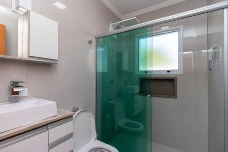 Casa à venda com 210m², 4 quartos e 3 vagasBanheiro da Suíte