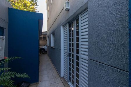 Casa à venda com 210m², 4 quartos e 3 vagasCorredor de Entrada