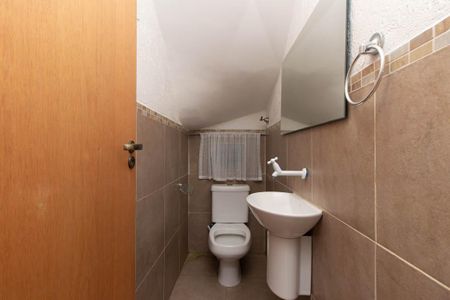 Casa à venda com 210m², 4 quartos e 3 vagasLavabo