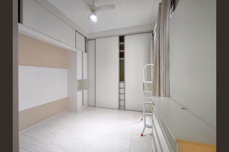 Apartamento à venda com 87m², 3 quartos e sem vaga Apartamento à venda com 87m², 3 quartos e sem vagaSuíte