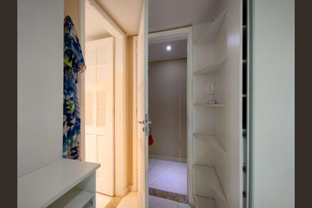 Apartamento à venda com 87m², 3 quartos e sem vaga Apartamento à venda com 87m², 3 quartos e sem vagaBanheiro da Suíte