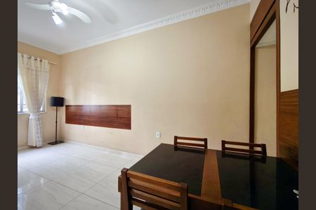Apartamento à venda com 87m², 3 quartos e sem vaga Apartamento à venda com 87m², 3 quartos e sem vagaSala