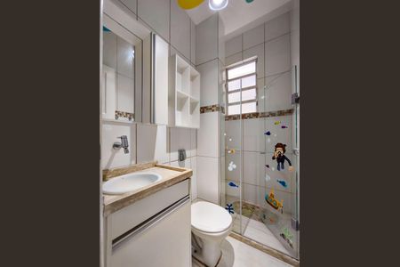 Apartamento à venda com 87m², 3 quartos e sem vaga Apartamento à venda com 87m², 3 quartos e sem vagaBanheiro Corredor