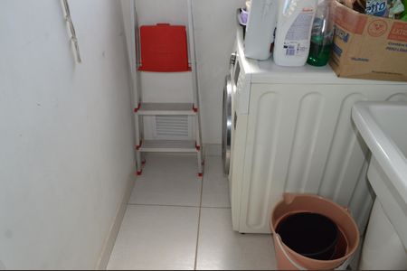 Apartamento à venda com 45m², 2 quartos e 1 vagaÁrea de Serviço