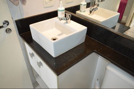 Apartamento à venda com 45m², 2 quartos e 1 vagaBanheiro