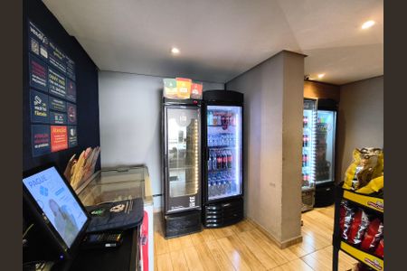 Apartamento à venda com 45m², 2 quartos e 1 vagaMini mercado