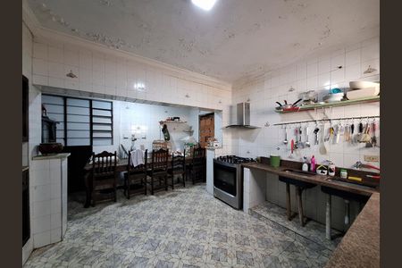 Casa para alugar com 500m², 4 quartos e 2 vagasCozinha