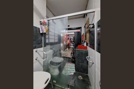 Casa para alugar com 500m², 4 quartos e 2 vagasBanheiro Quarto 1