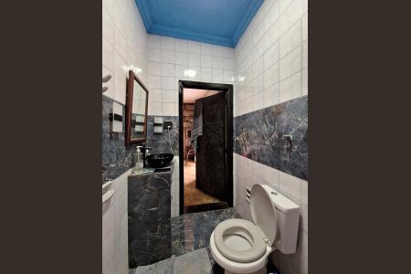 Casa para alugar com 500m², 4 quartos e 2 vagasBanheiro Quarto 2