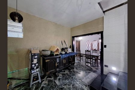 Casa à venda com 500m², 4 quartos e 2 vagasSala