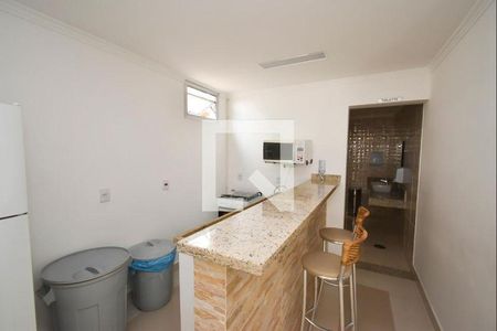 Apartamento à venda com 74m², 2 quartos e 1 vagaÁrea comum - Salão de festas