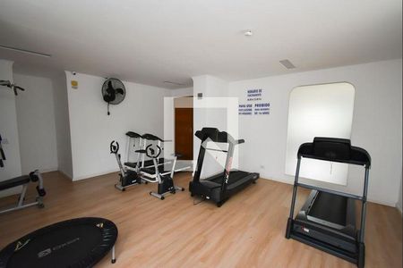 Apartamento à venda com 74m², 2 quartos e 1 vagaÁrea comum - Academia