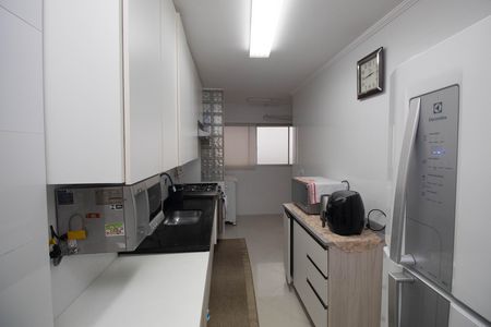 Apartamento à venda com 74m², 2 quartos e 1 vagaCozinha