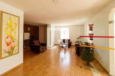 Apartamento à venda com 74m², 2 quartos e 1 vagaÁrea comum