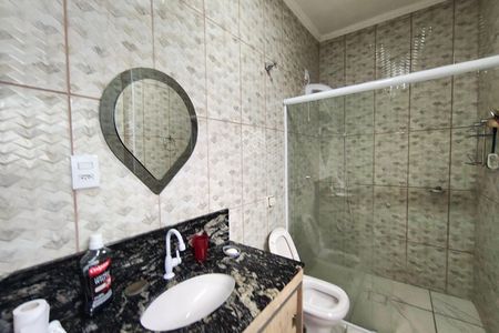 Casa à venda com 297m², 3 quartos e 3 vagas Casa à venda com 297m², 3 quartos e 3 vagasBanheiro Suíte