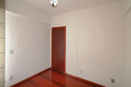 Apartamento para alugar com 180m², 3 quartos e 2 vagasQuarto 3