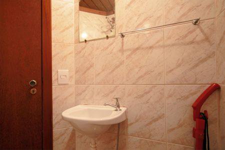 Apartamento para alugar com 180m², 3 quartos e 2 vagasBanheiro de serviço