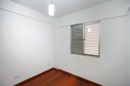 Apartamento para alugar com 180m², 3 quartos e 2 vagasQuarto 2