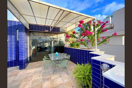 Apartamento para alugar com 180m², 3 quartos e 2 vagasCobertura