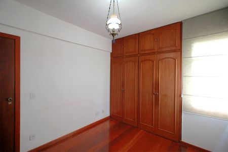 Apartamento para alugar com 180m², 3 quartos e 2 vagasQuarto 1