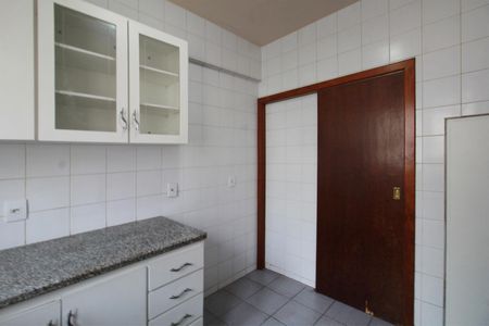 Apartamento para alugar com 180m², 3 quartos e 2 vagasCozinha