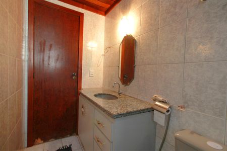 Apartamento para alugar com 180m², 3 quartos e 2 vagasBanheiro