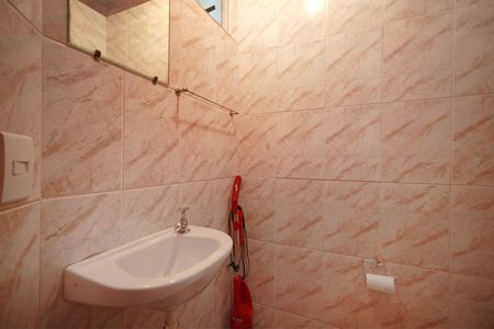 Apartamento para alugar com 180m², 3 quartos e 2 vagasBanheiro de serviço