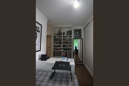 Apartamento à venda com 242m², 5 quartos e 3 vagasSuíte 4