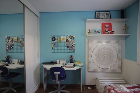 Apartamento à venda com 242m², 5 quartos e 3 vagasSuíte 3