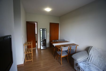 Apartamento para alugar com 56m², 3 quartos e 1 vagaSala