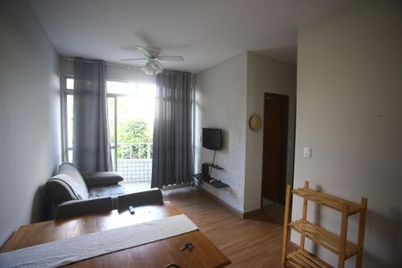 Apartamento para alugar com 56m², 3 quartos e 1 vagaSala