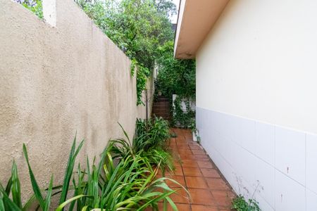 Casa à venda com 517m², 3 quartos e 5 vagasCorredor Externo