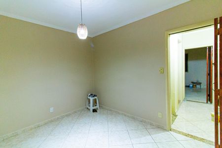 Casa para alugar com 100m², 2 quartos e sem vaga Casa para alugar com 100m², 2 quartos e sem vagaQuarto 1