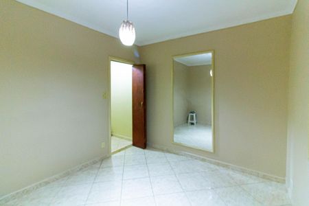 Casa para alugar com 100m², 2 quartos e sem vaga Casa para alugar com 100m², 2 quartos e sem vagaQuarto 1