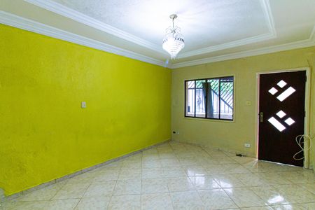 Casa para alugar com 100m², 2 quartos e sem vaga Casa para alugar com 100m², 2 quartos e sem vagaSala