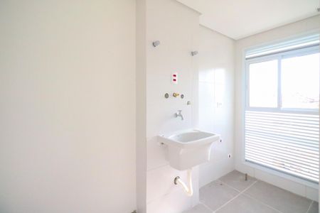 Apartamento à venda com 86m², 3 quartos e 2 vagas Apartamento à venda com 86m², 3 quartos e 2 vagasÁrea de Serviço