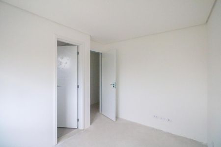 Apartamento à venda com 68m², 2 quartos e 2 vagasSuíte 1