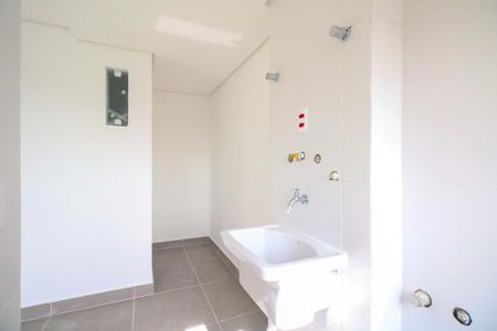 Apartamento à venda com 86m², 3 quartos e 2 vagas Apartamento à venda com 86m², 3 quartos e 2 vagasÁrea de Serviço