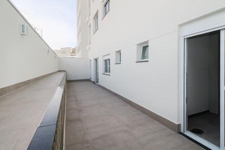 Apartamento à venda com 108m², 2 quartos e 2 vagasQuintal