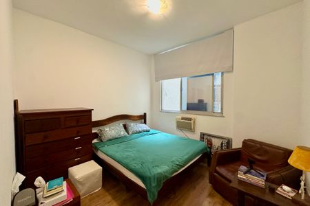 Apartamento à venda com 75m², 2 quartos e 1 vagaQuarto 2