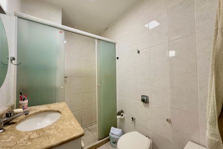 Apartamento à venda com 75m², 2 quartos e 1 vagaBanheiro