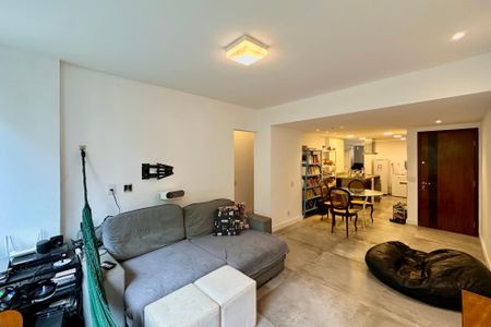 Apartamento à venda com 75m², 2 quartos e 1 vagaSala