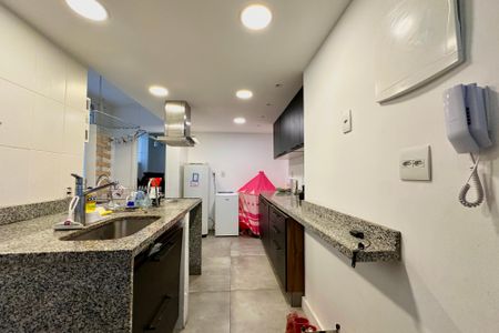 Apartamento à venda com 75m², 2 quartos e 1 vagaCozinha