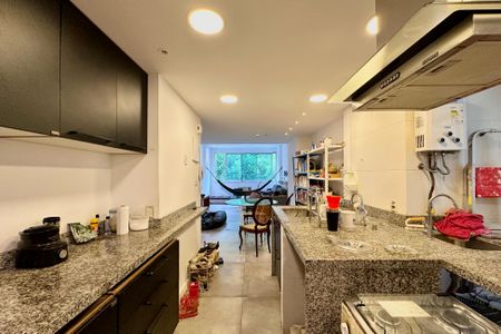 Apartamento à venda com 75m², 2 quartos e 1 vagaCozinha